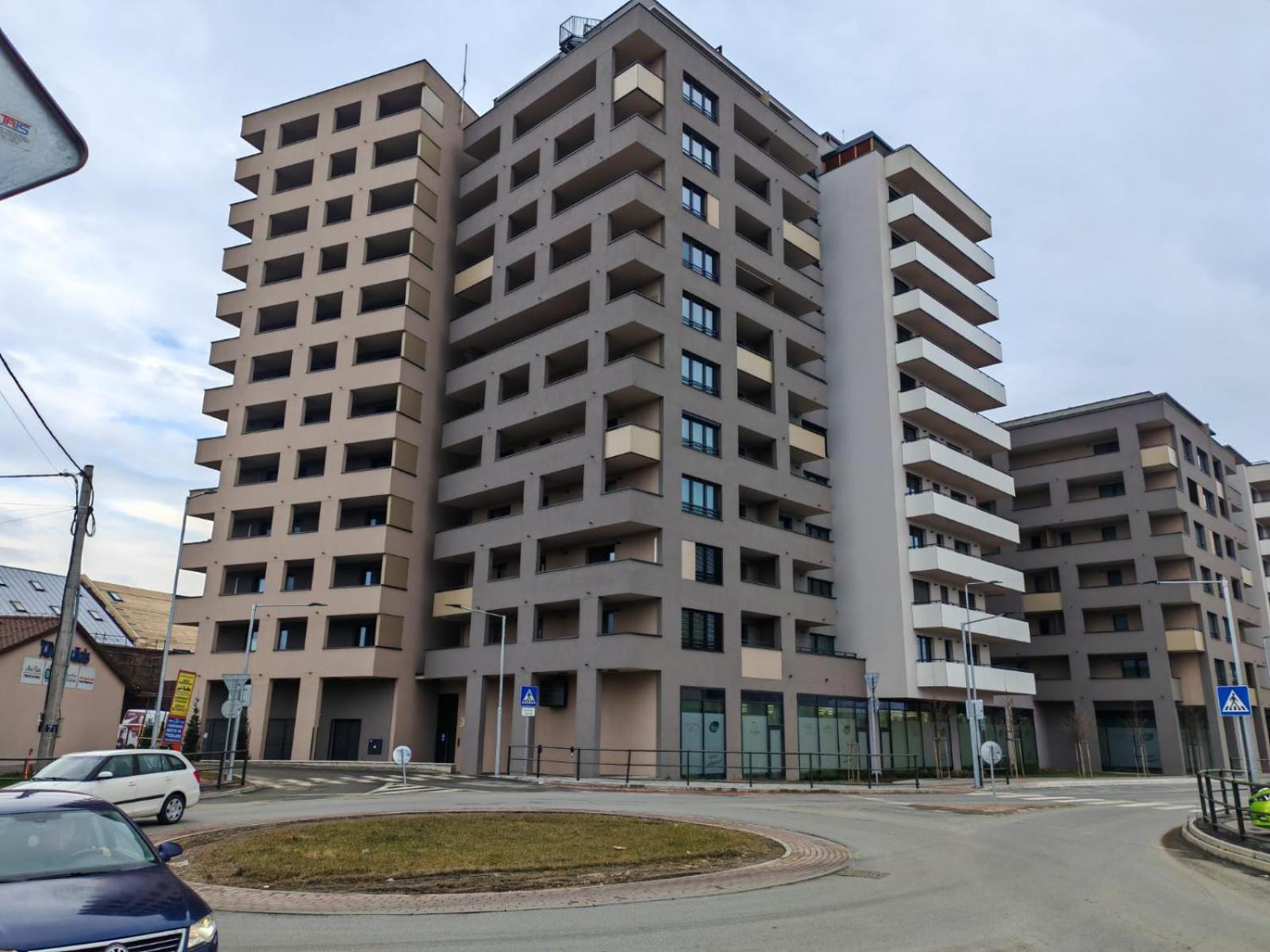 Апартаменти Entrez Albelli